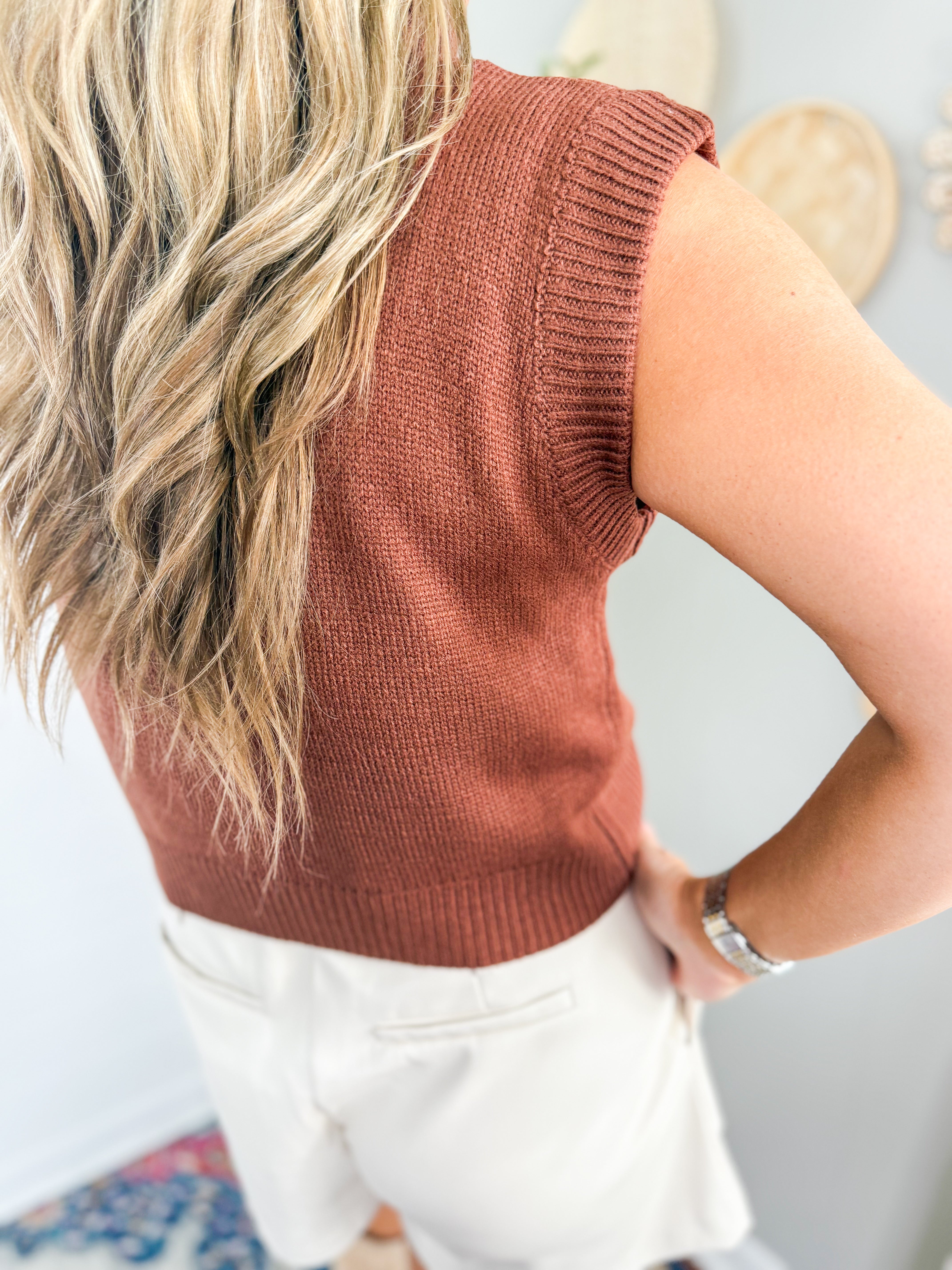 Camel Turtle Neck Cropped Sweater Vest