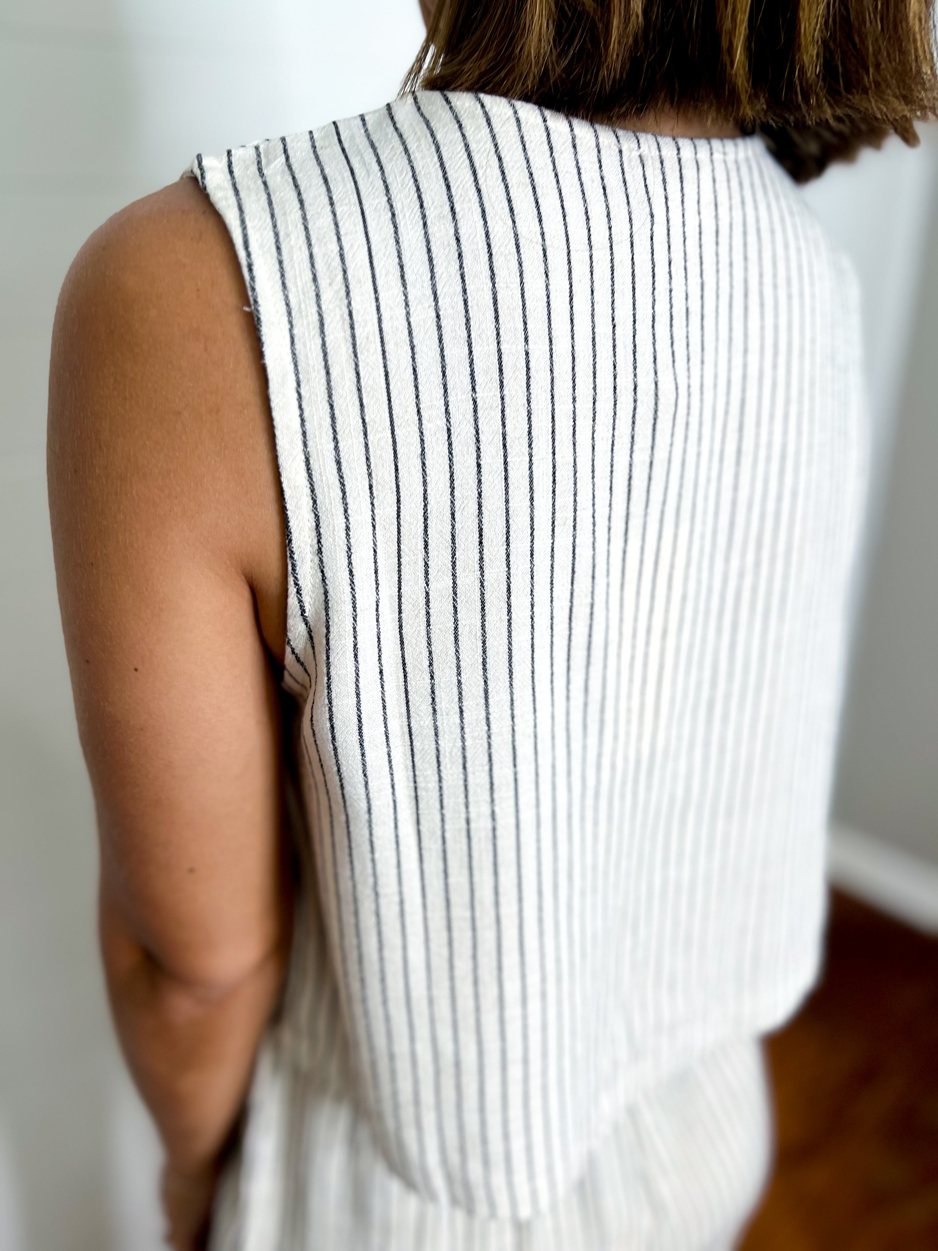 Square Neck Cropped Linen Tank