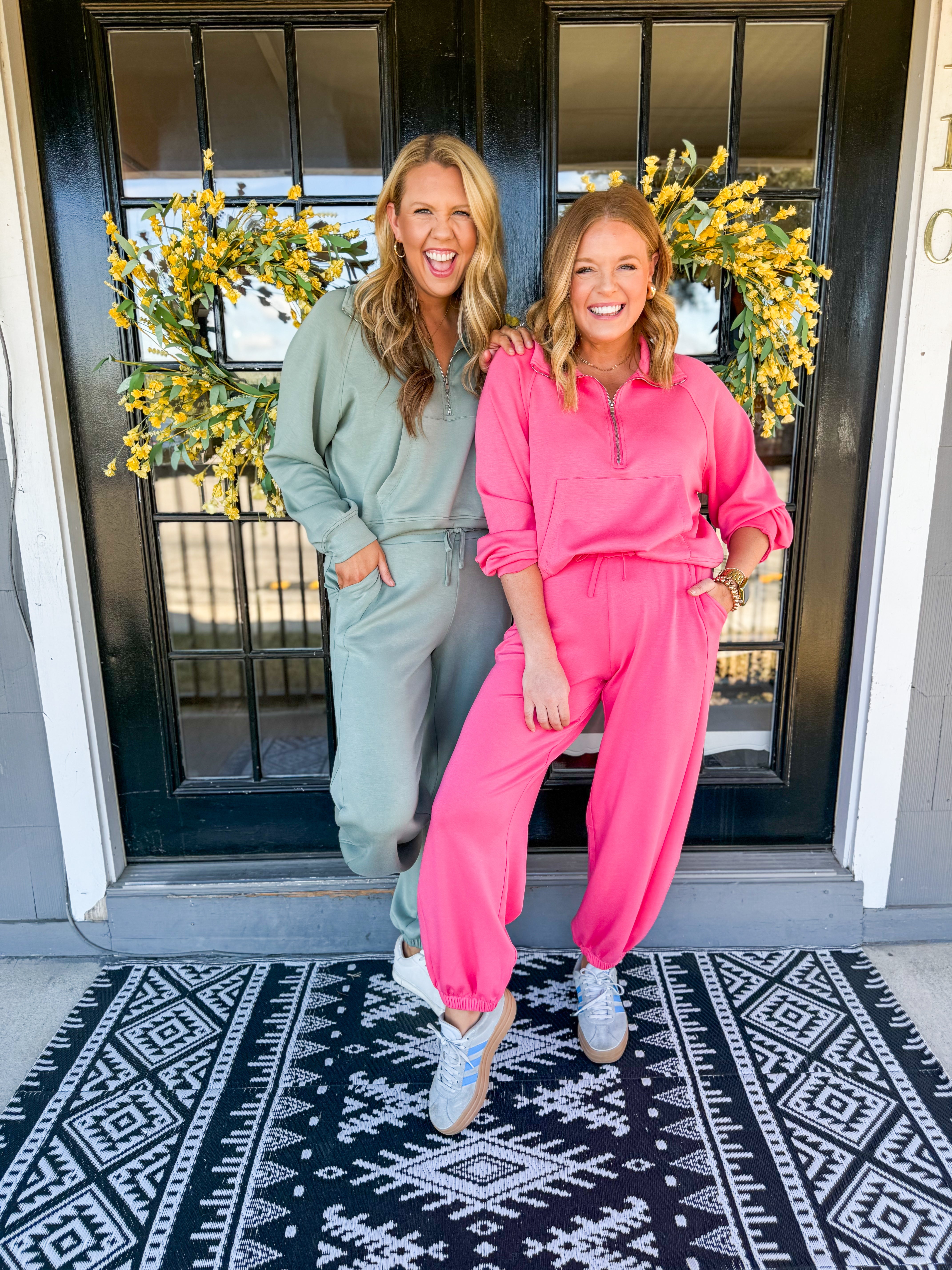 Half Zip Collared Knit Pull Over