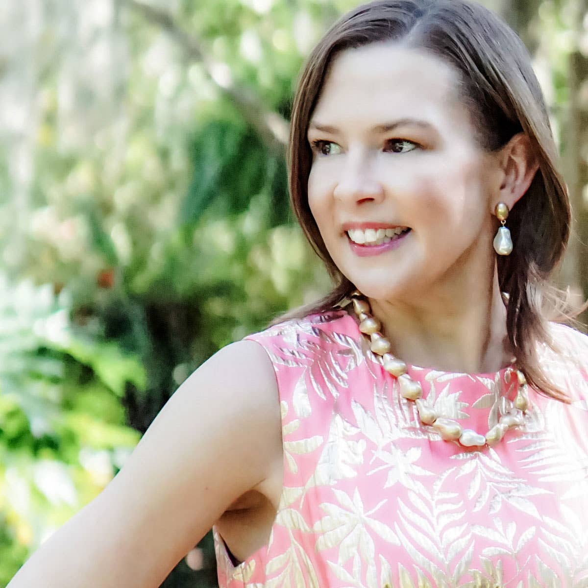 Lulu Baroque Bead & Pearl Necklace in Worn Gold & Ivory