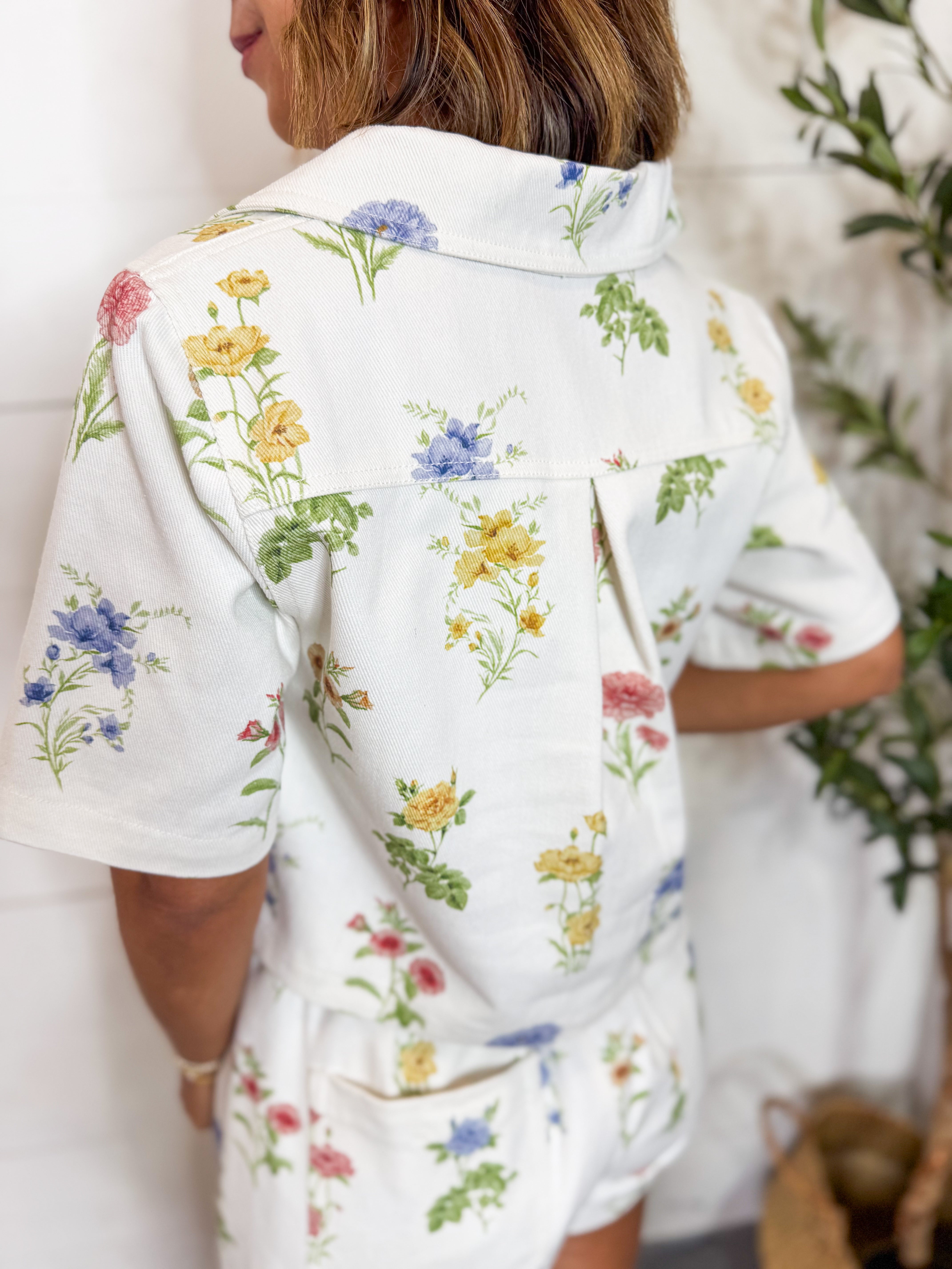 Botanical Short Sleeve Cropped Top