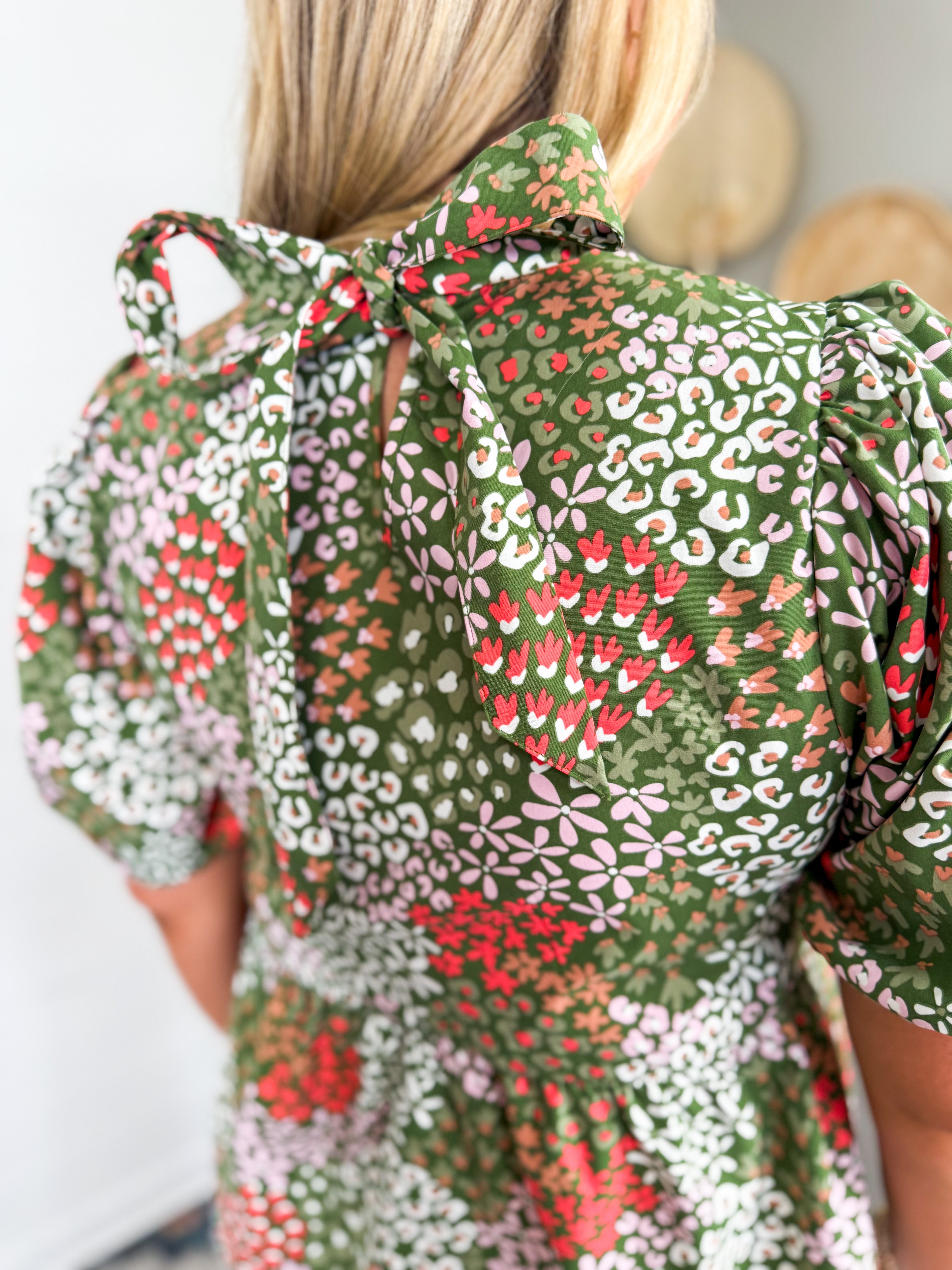 Mary Square Nina Open Meadows Green Top