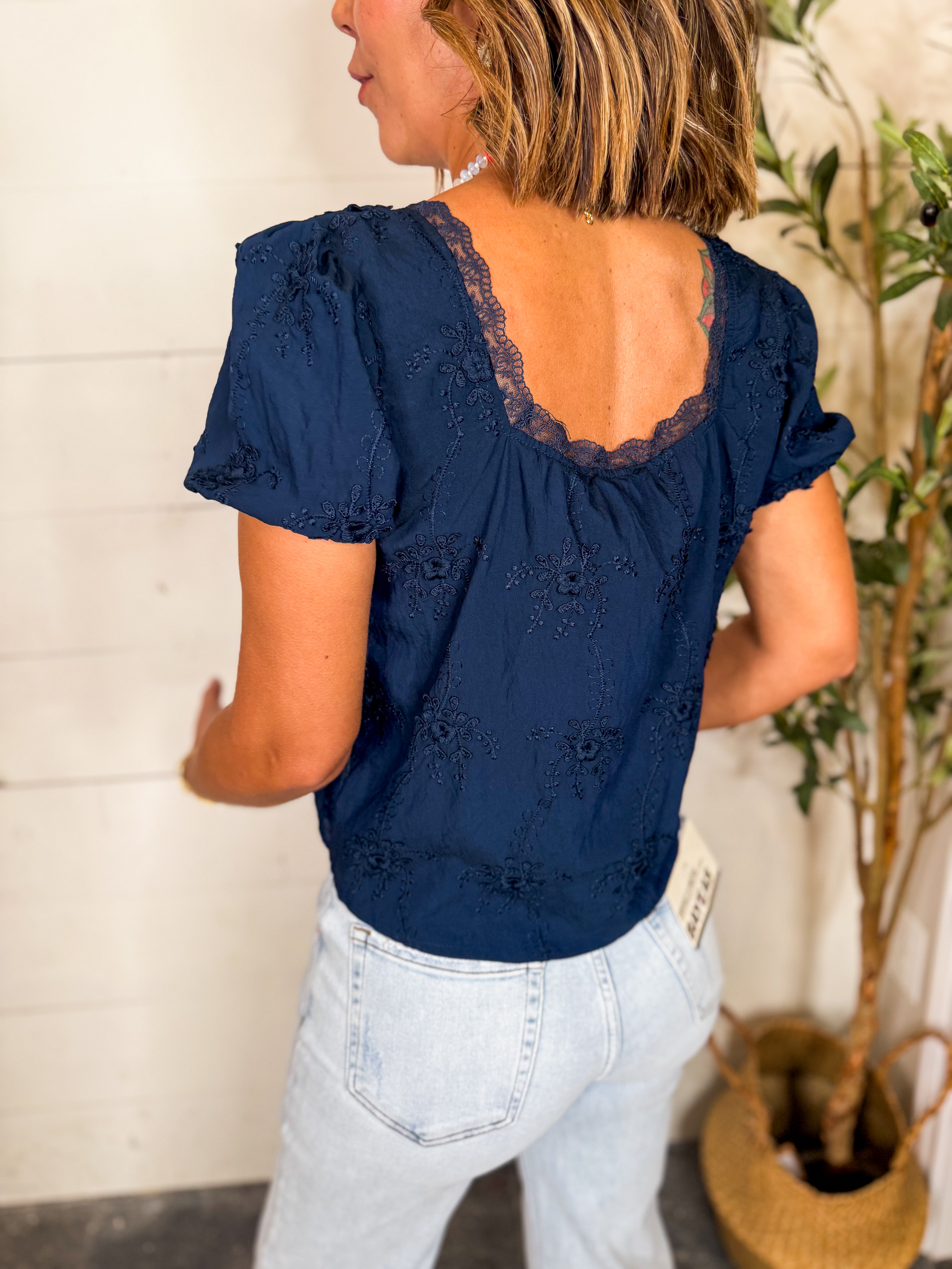 Floral Embroidery Top