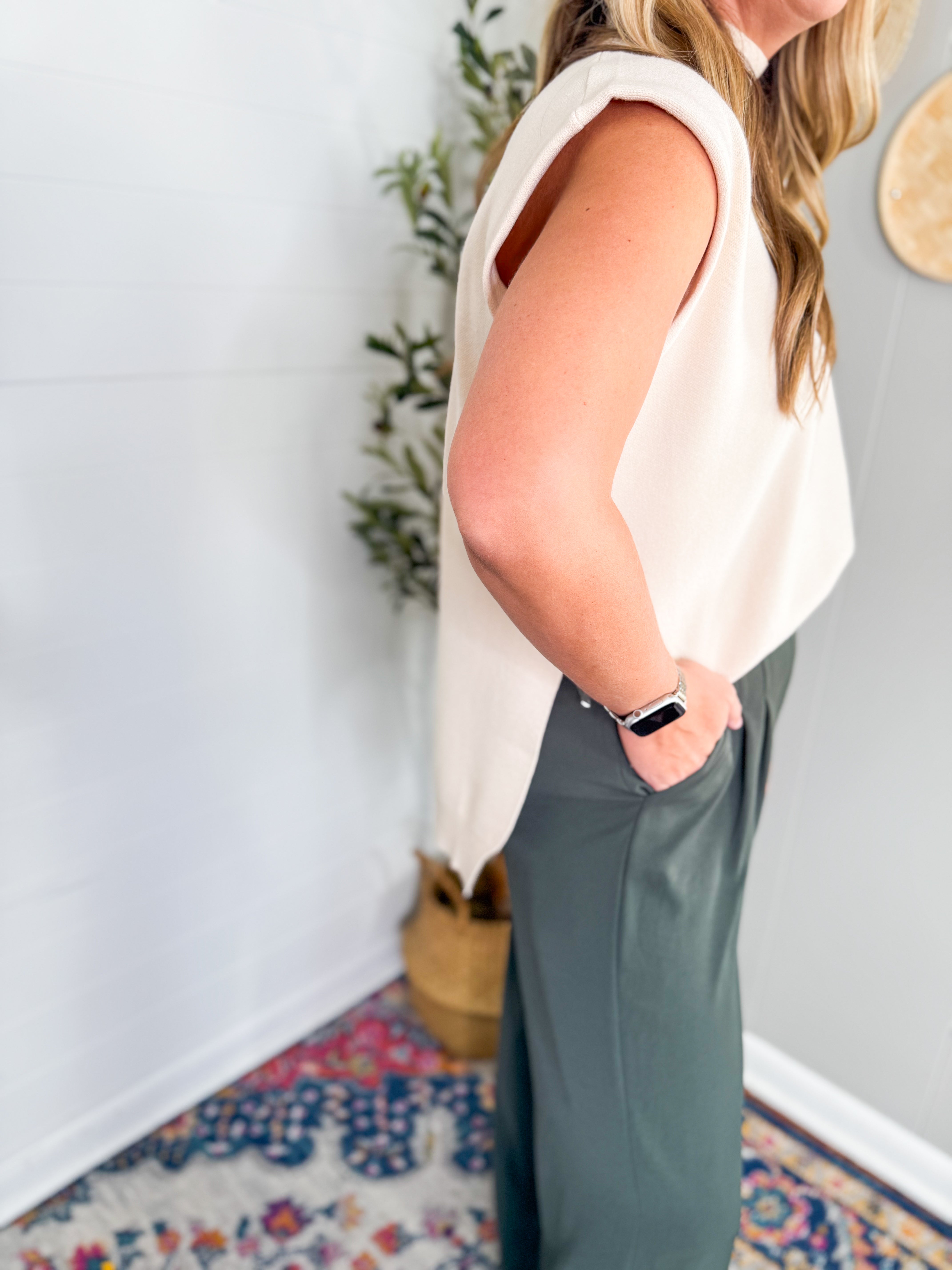 Solid Mock Neck Muscle Sweater