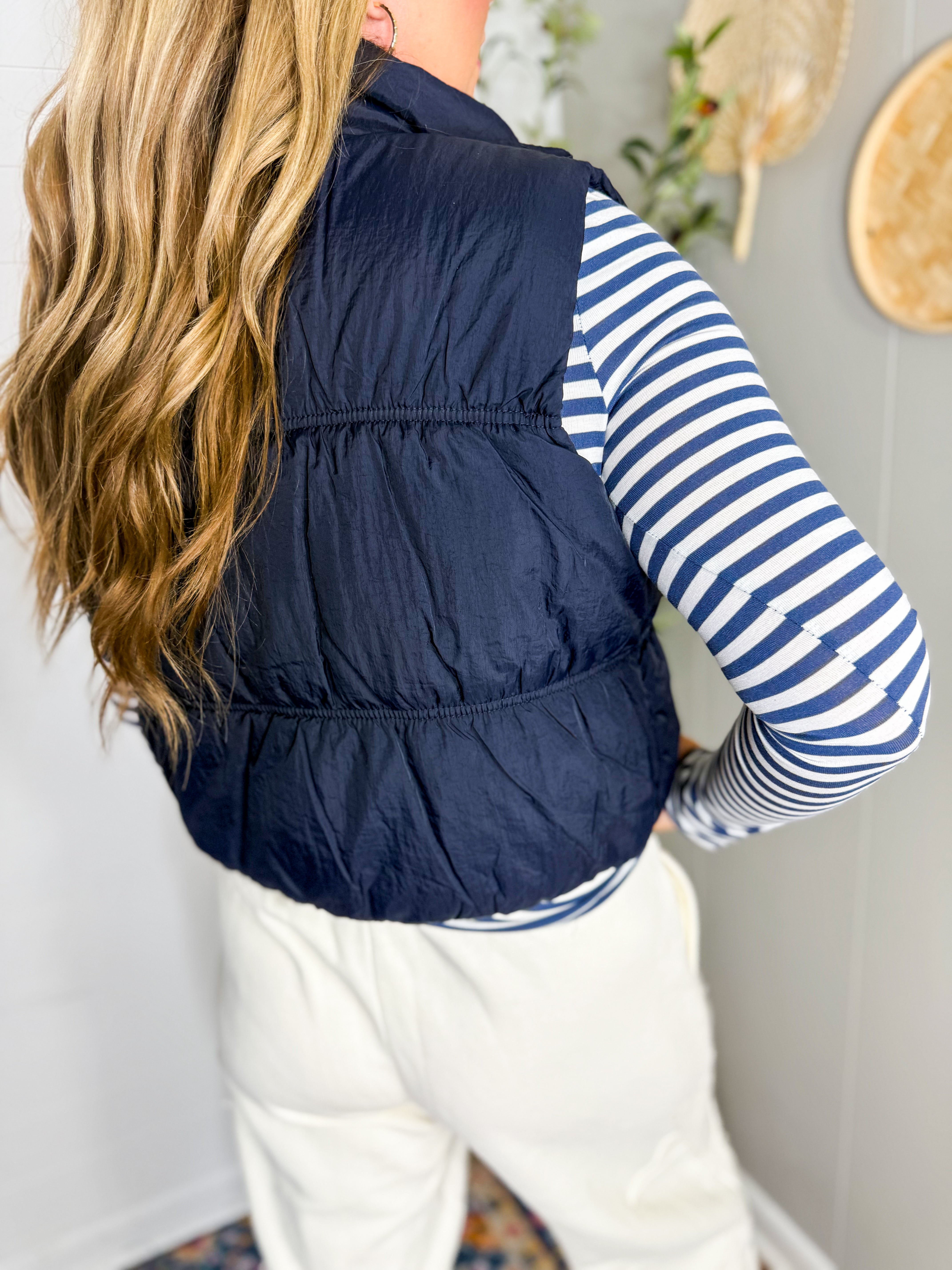 Collard Zip Up Cropped Puffer Vest - 2 Colors