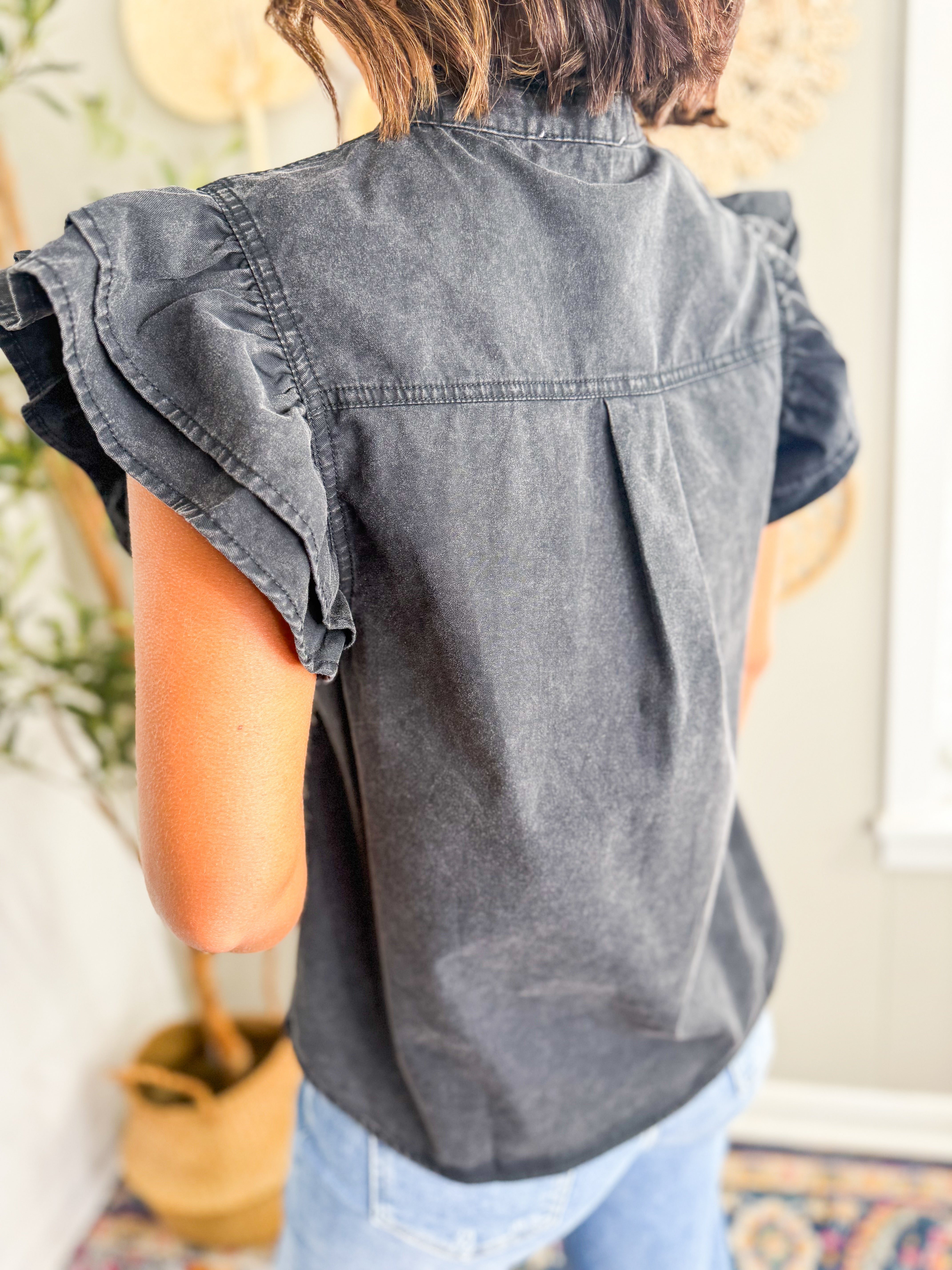 Washed Ruffle Trim Flutter Sleeve Blouse - Black