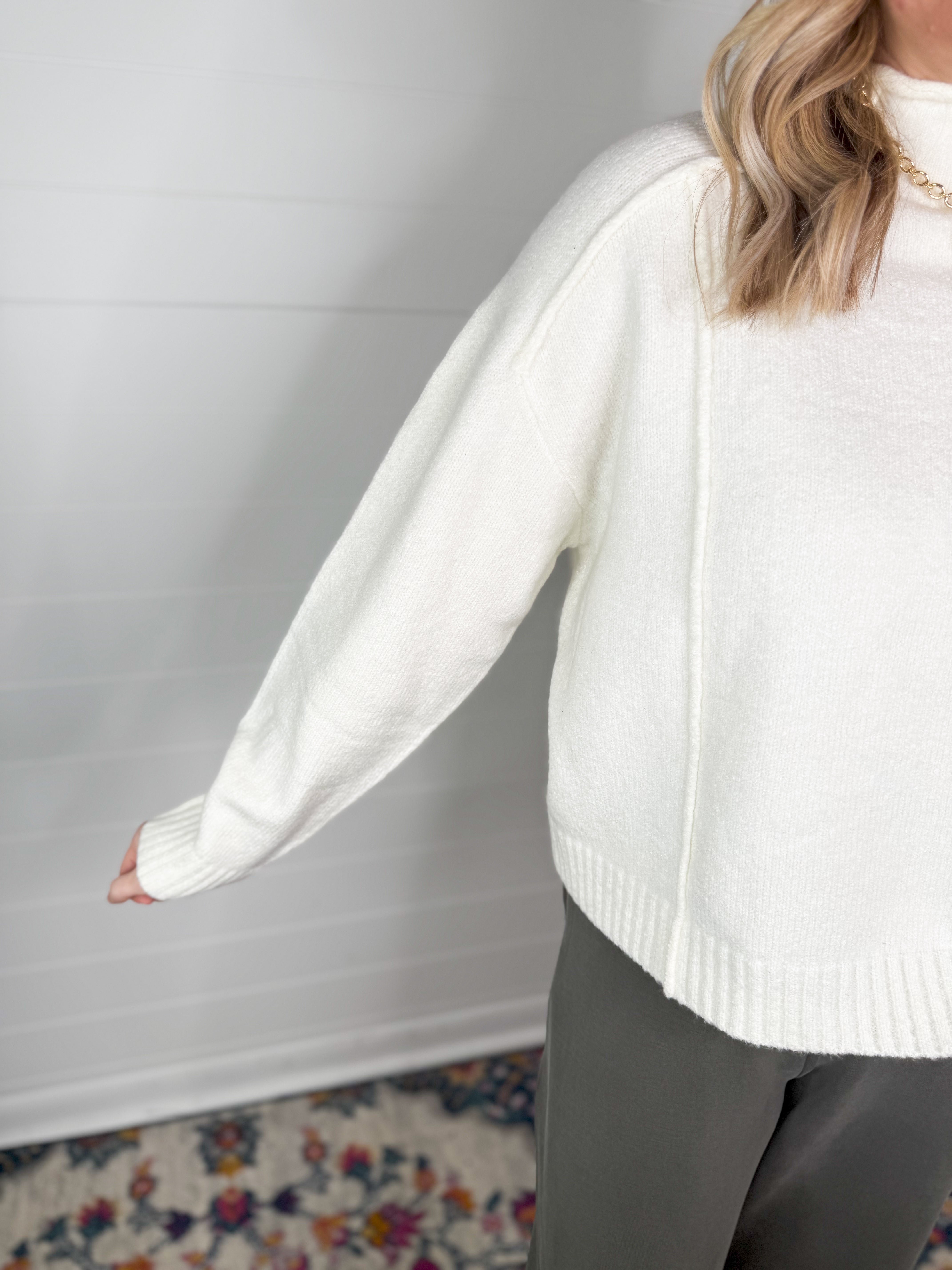 RD Noella Long Sleeve Funnel Neck Pullover