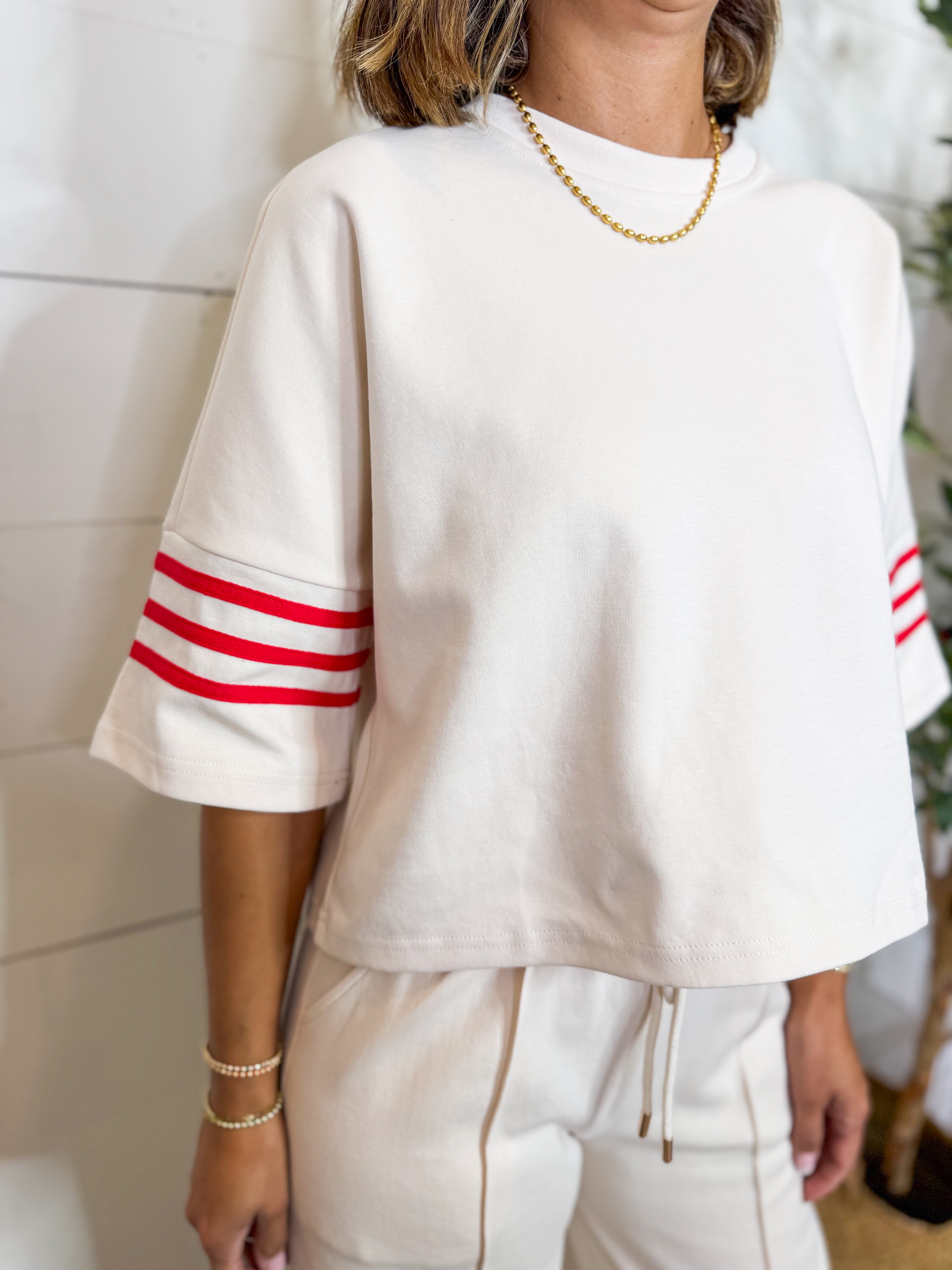 Solid Short Sleeve Knit Top With Stripe Detail