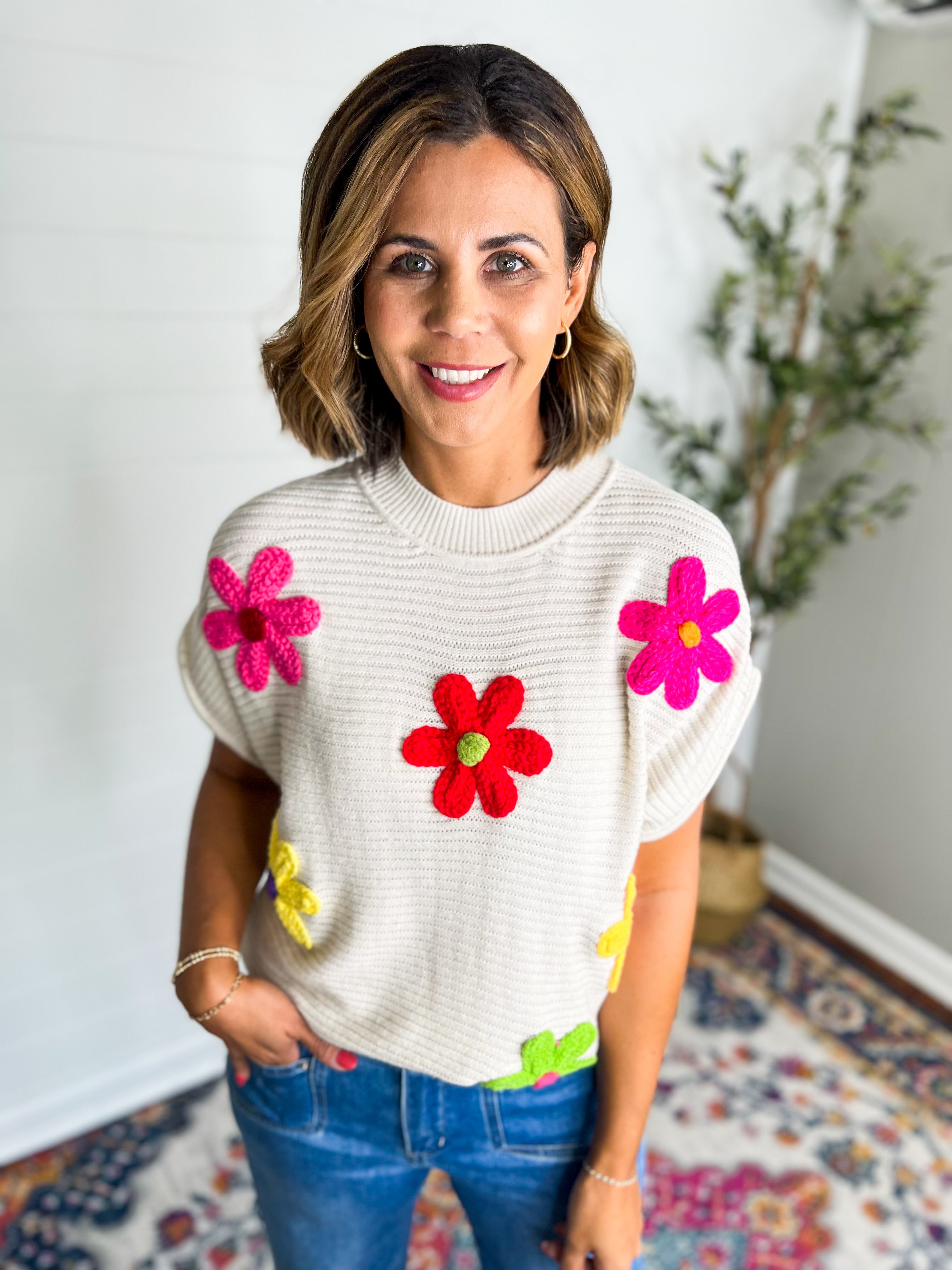 Short Sleeve Sweater with Stitched Flower Detail