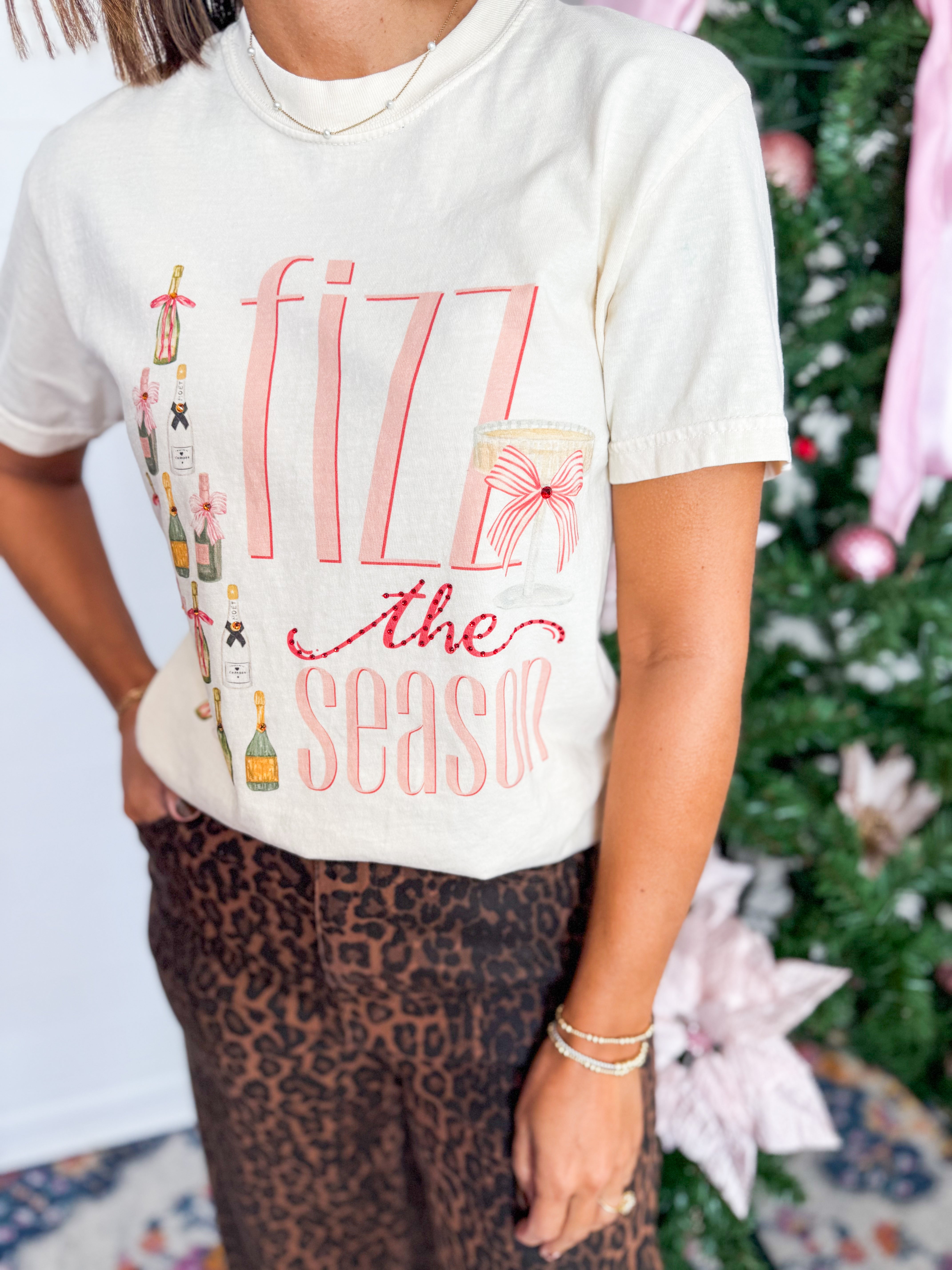 Fizz The Season Tee