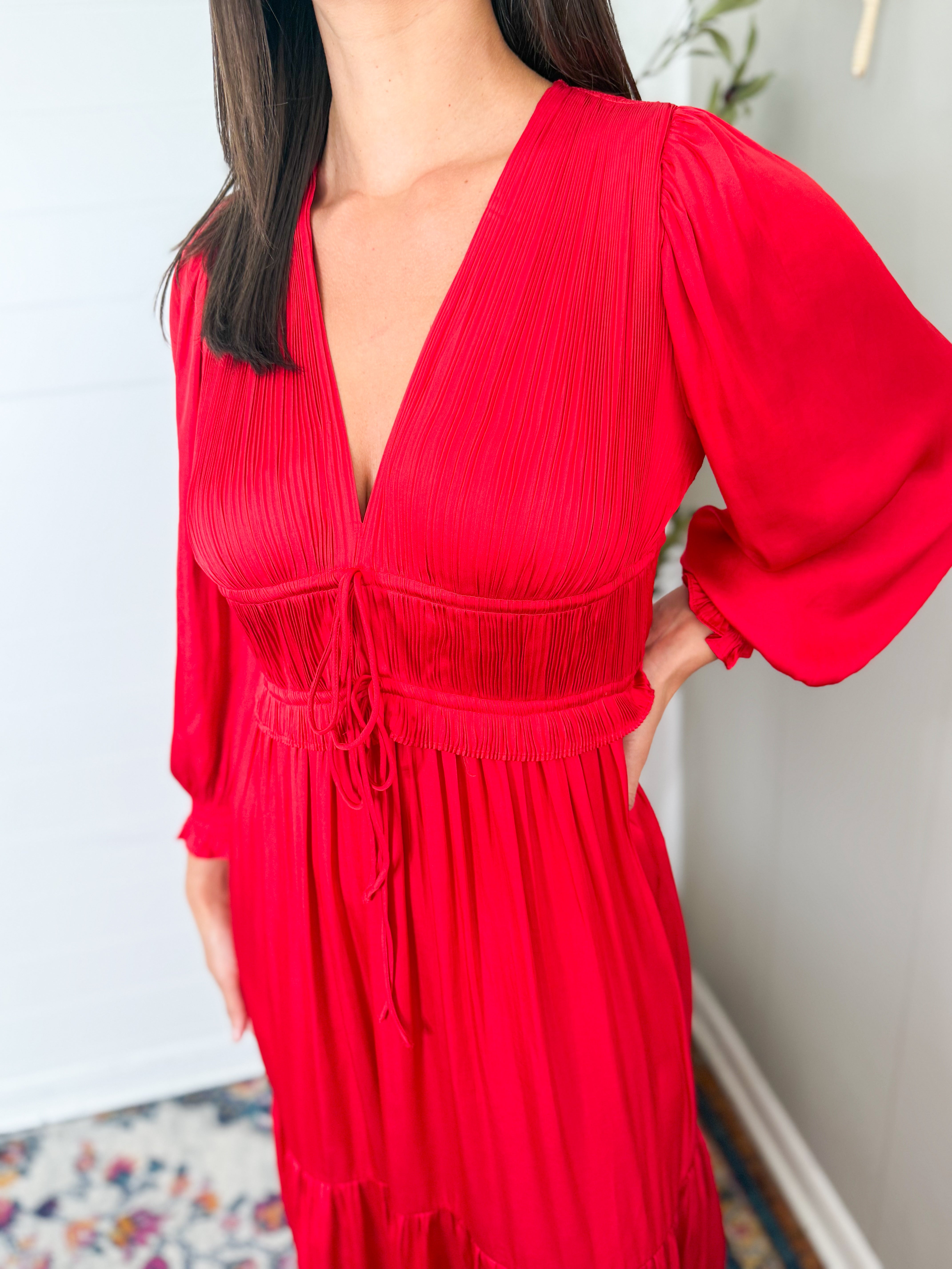 V-neck Pleated Tiered Midi Dress