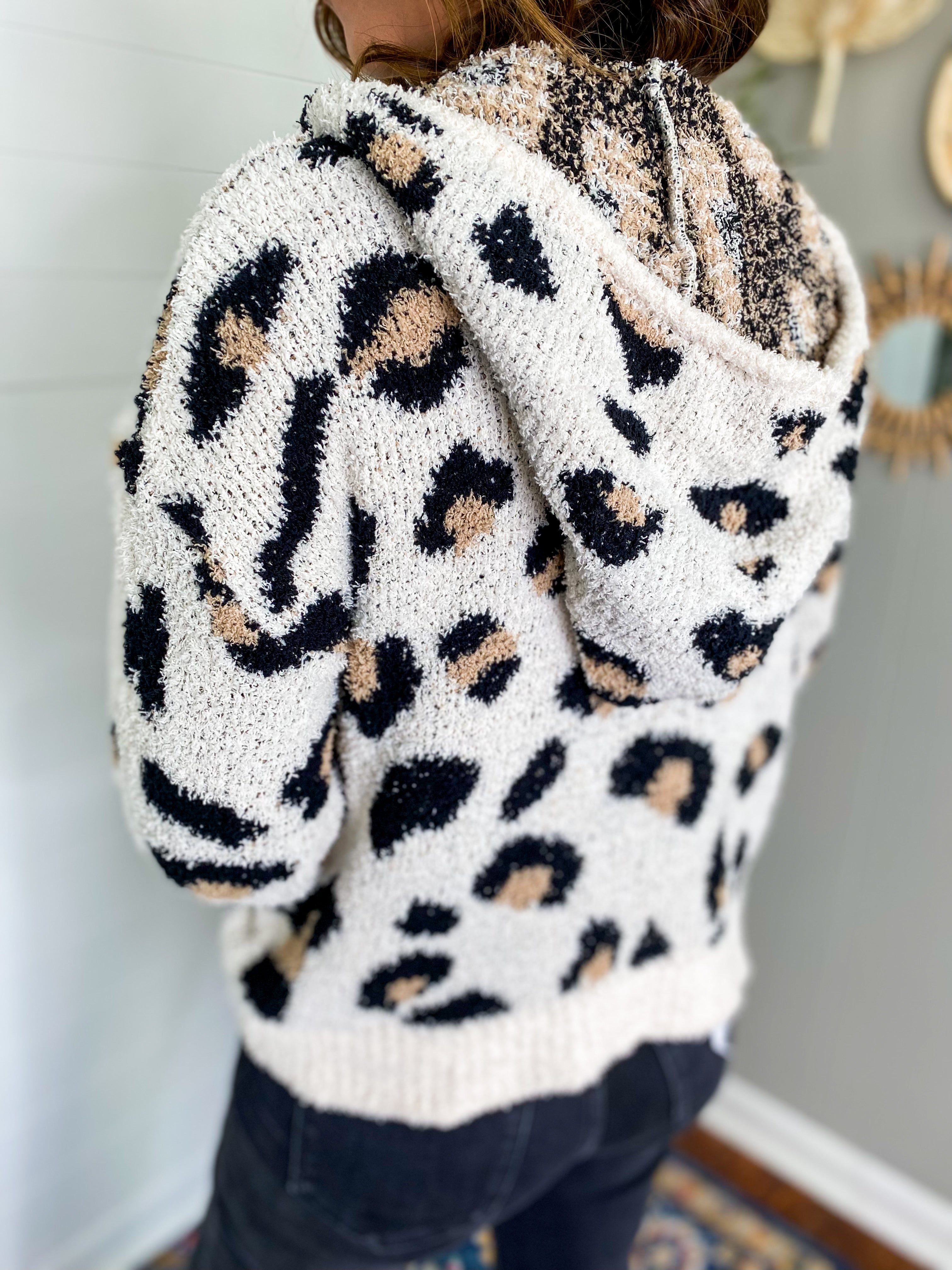 Leopard Printed Soft Sweater