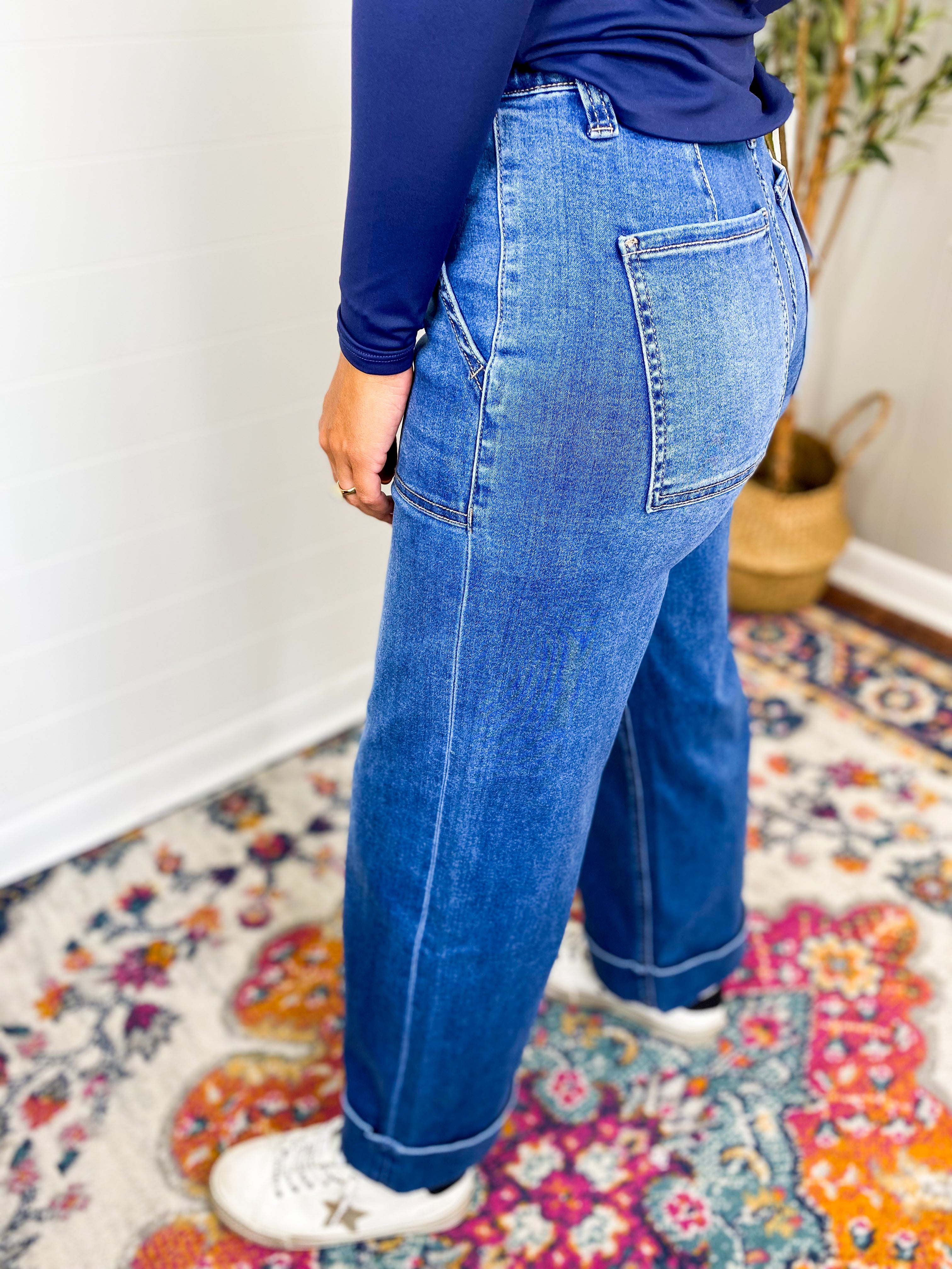 Vervet High Rise Super Soft Baggy Wide Leg Jean