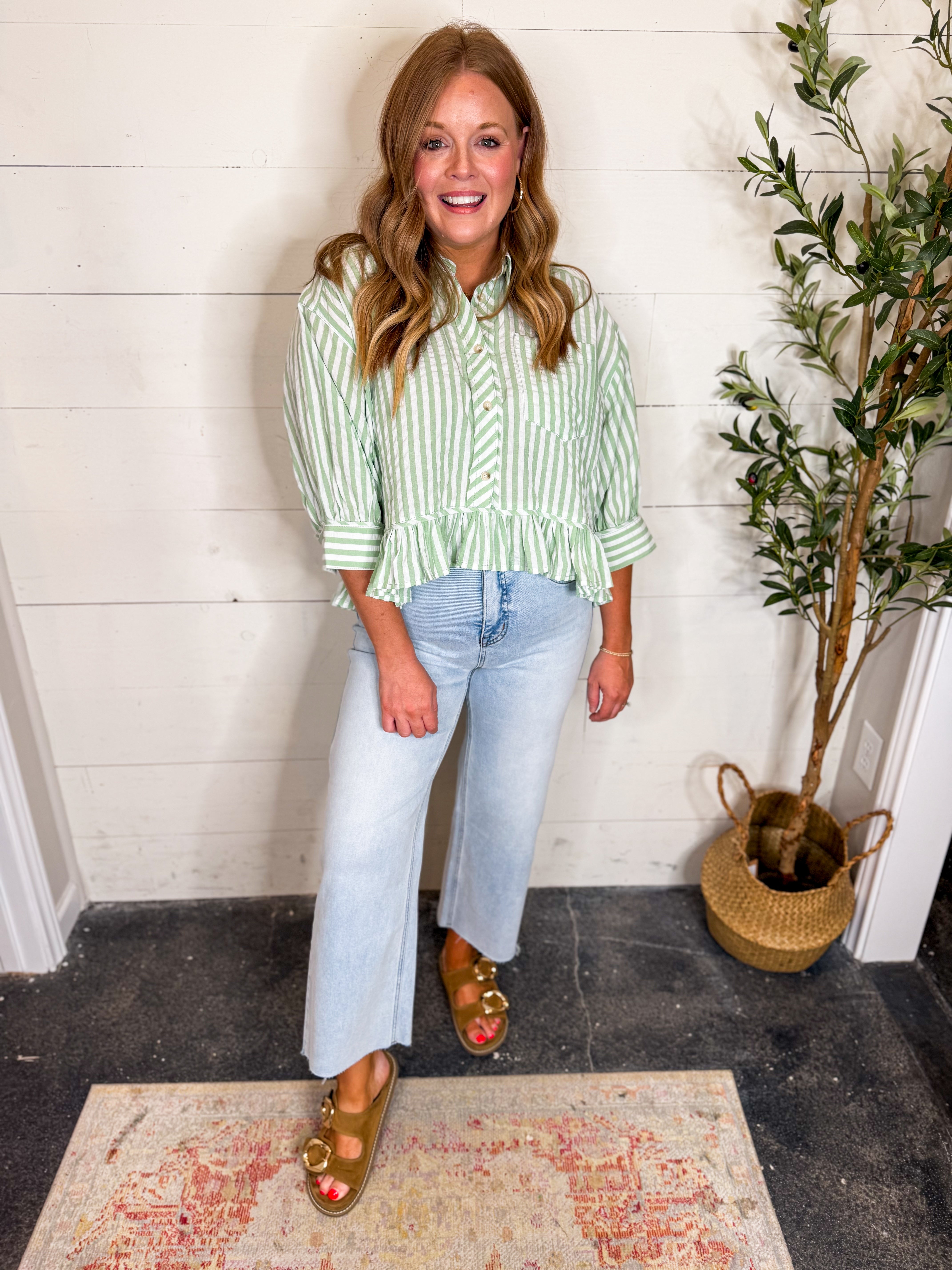 Stripe Bottom Frill Shirt