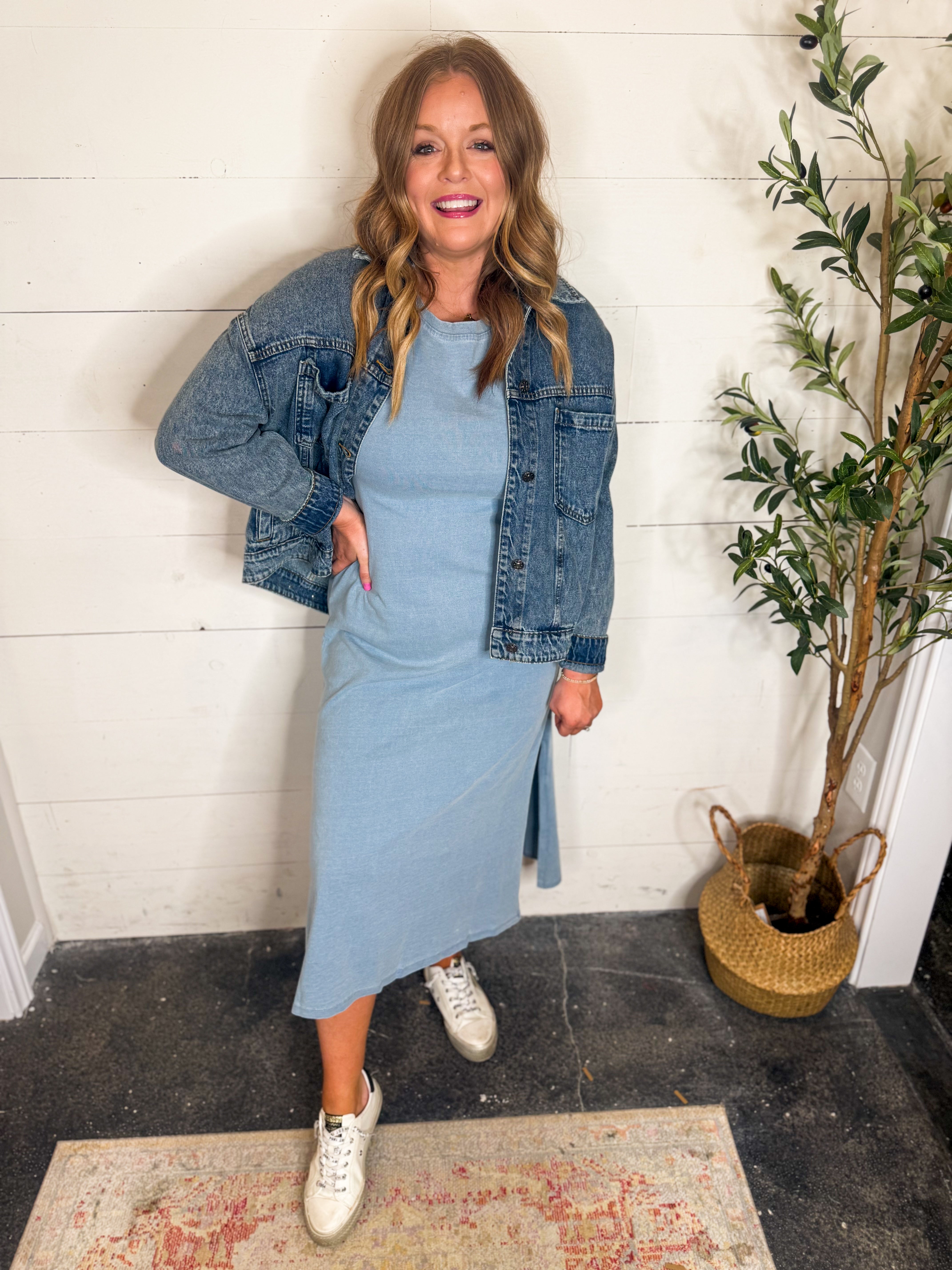 Short Sleeve Side Slit Knit T-Shirt Midi Dress