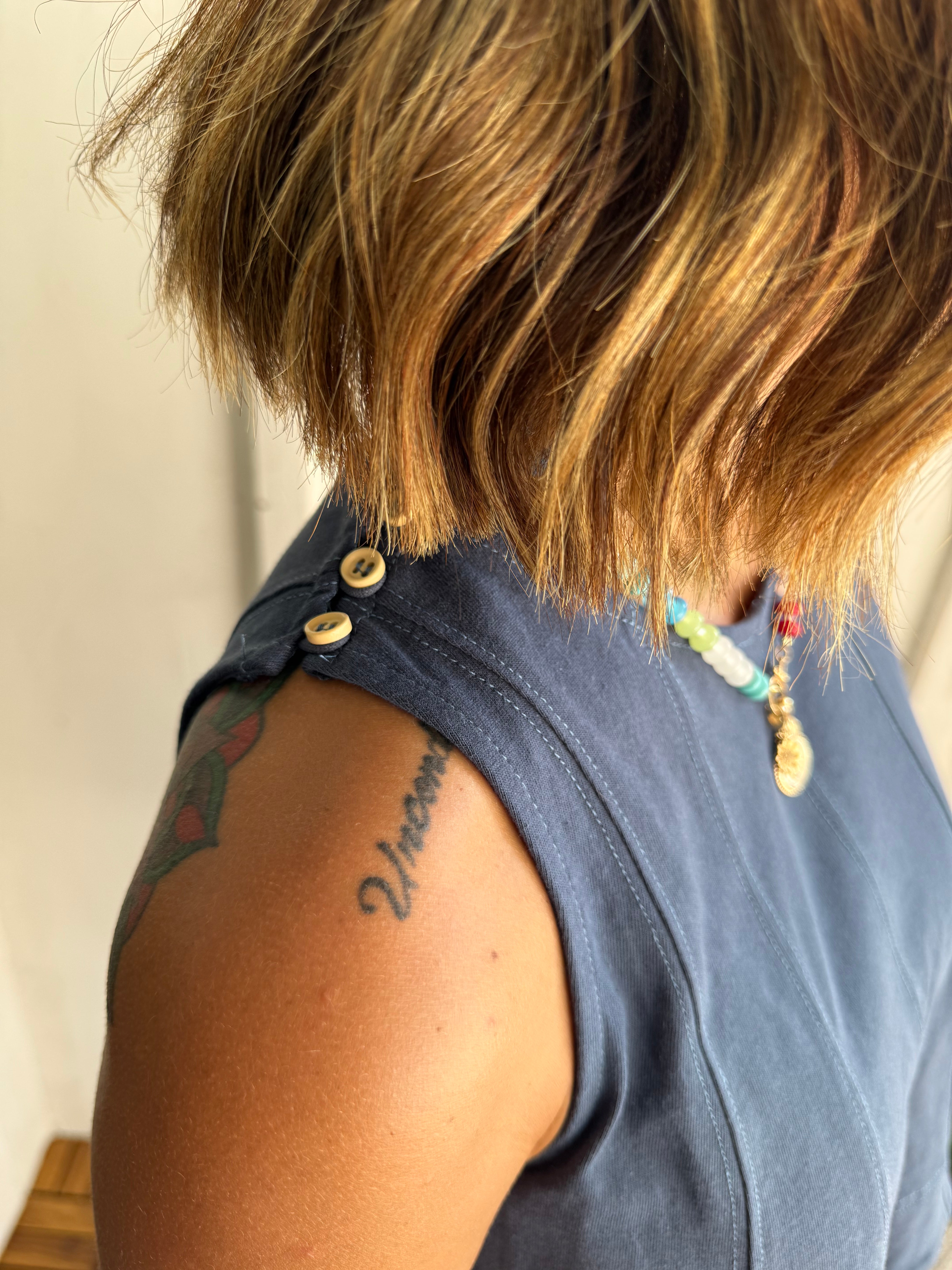 Relaxed Top With Contrast Line Stitch