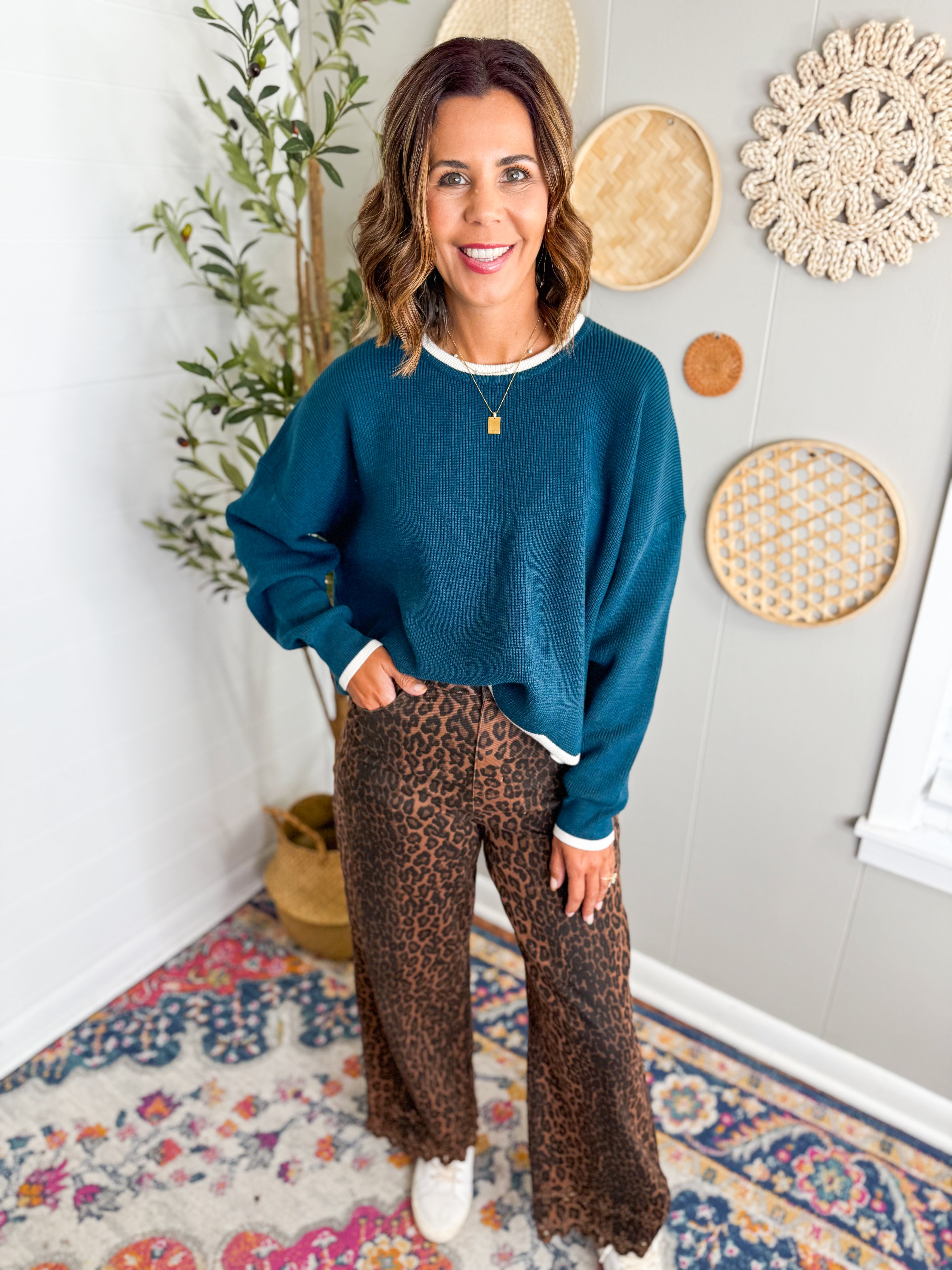 Scalloped Hem Long Sleeve Sweater