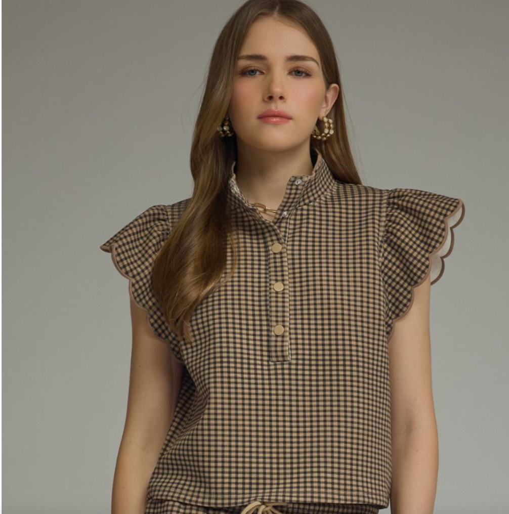 Gingham Shorts With Scalloped Hem