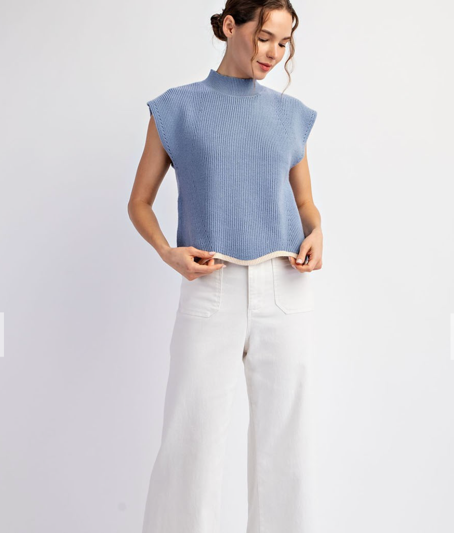 Mock Neck Short Sleeve Sweater with Scallop Trim