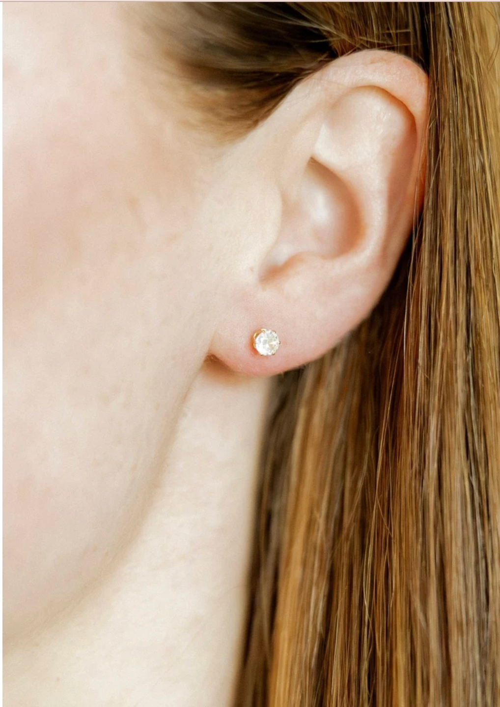 Linny Co Screwback Stud Helen Earrings