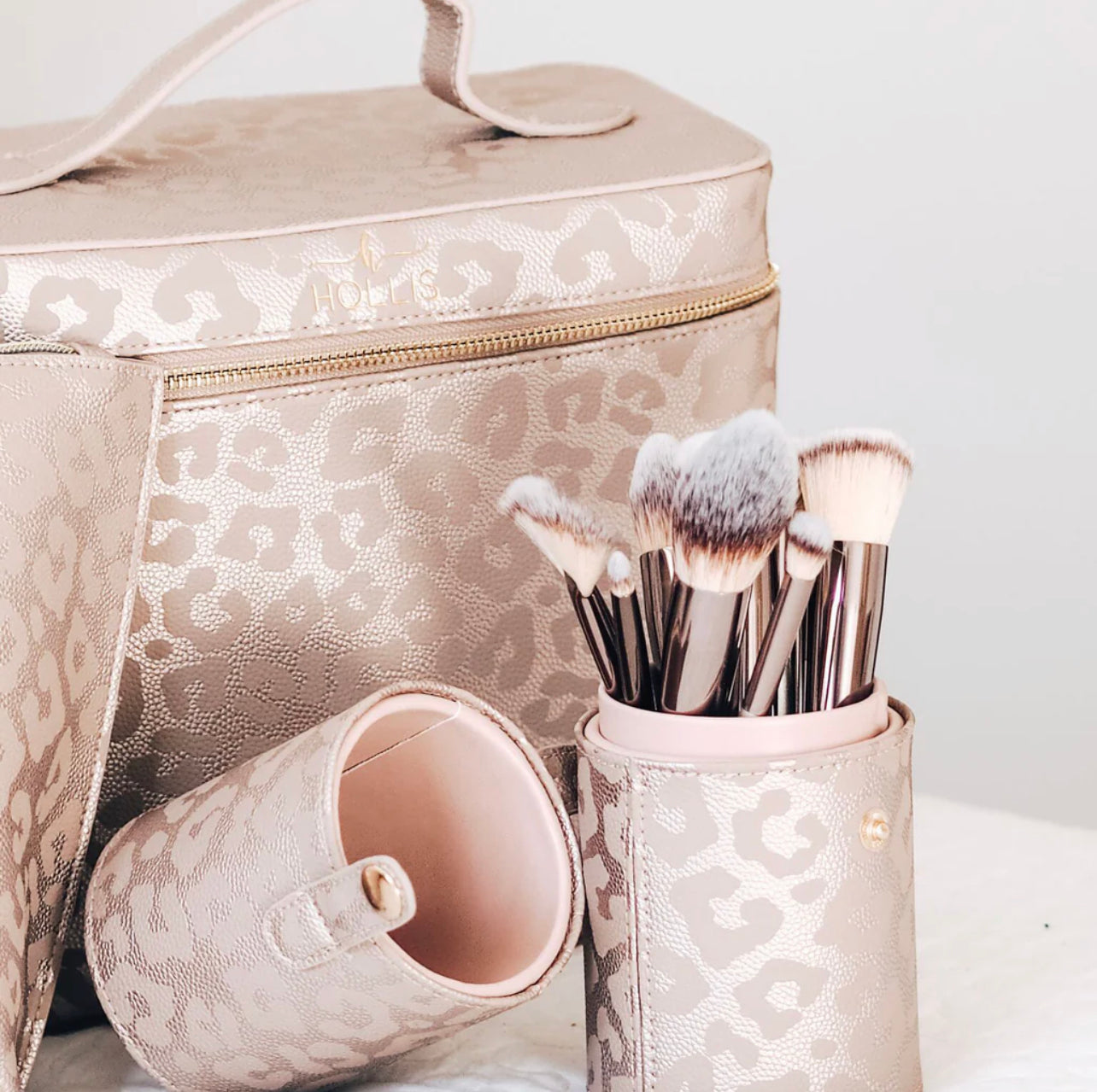 Hollis Leopard Lux Make Up Tote With Brush Holder
